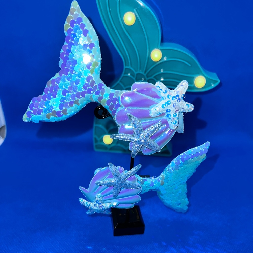 NWOT - 2 Sequined White/Irridescent Mermaid Hair Clips!